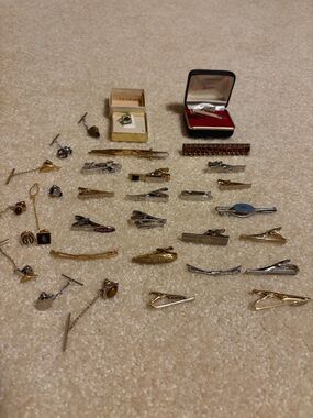 21 Tie Clips & 11 tie tack lot- NO PRECIOUS METALS
